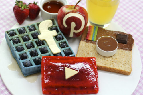 social media breakfast